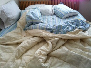 Best Way To Put On Bottom Fitted Sheet